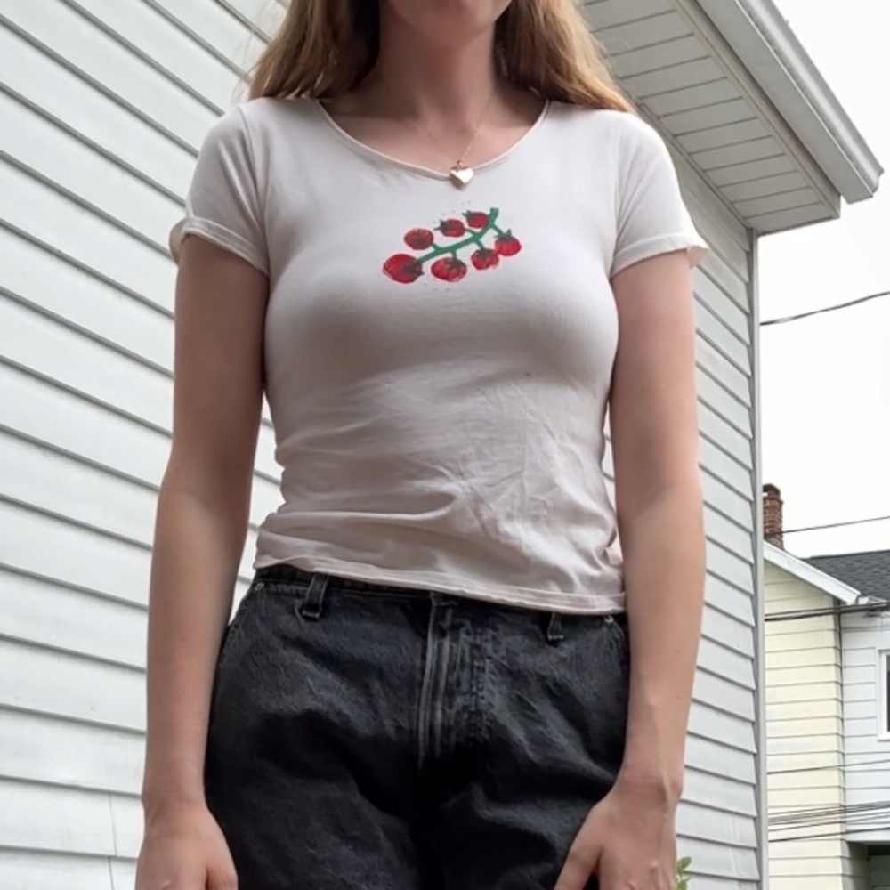 Block printed tomato baby tee